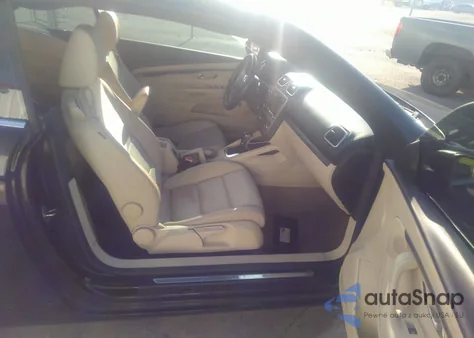 2010 Volkswagen Eos Komfort z USA, uszkodzony, nr VIN WVWBA7AHXAV023180